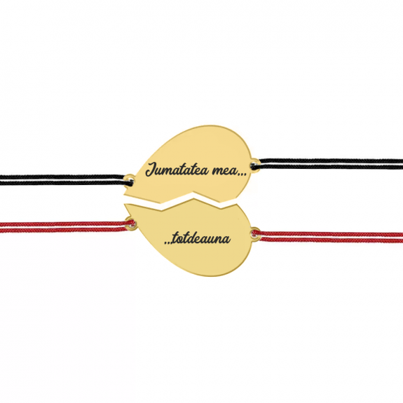 Set bratari argint cuplu inimioare 16 mm si snur negru (M) si rosu (F) (2 bucati incluse) - personalizate cu text - placate cu aur galben de 24 karate